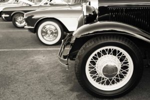 Les expressions automobiles : significations et origines