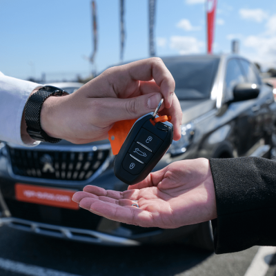 Faut-il acheter une voiture hybride d’occasion ? Ce qu’il faut retenir