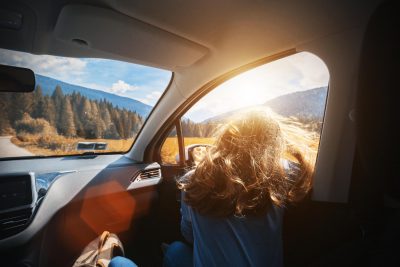 Comment préparer votre voiture pour les longs voyages ?