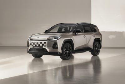 Le Nouveau RAV4 2026 écrase la concurrence… Sauf sur ce Point critique
