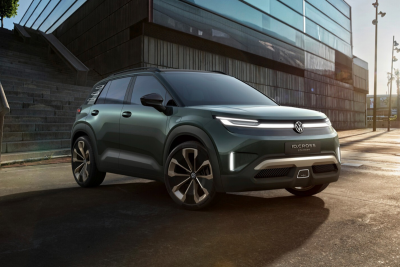 ID. Cross 2025 : le SUV électrique Volkswagen peut-il battre la R4 Renault ?