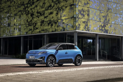 Nouvelle Nissan Micra électrique : l’ennemie numéro 1 de la Renault 5 ?
