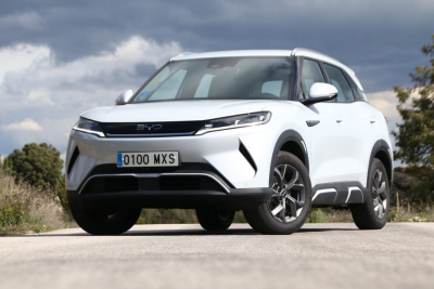 Ce SUV hybride à prix cassé va humilier Renault et Peugeot !