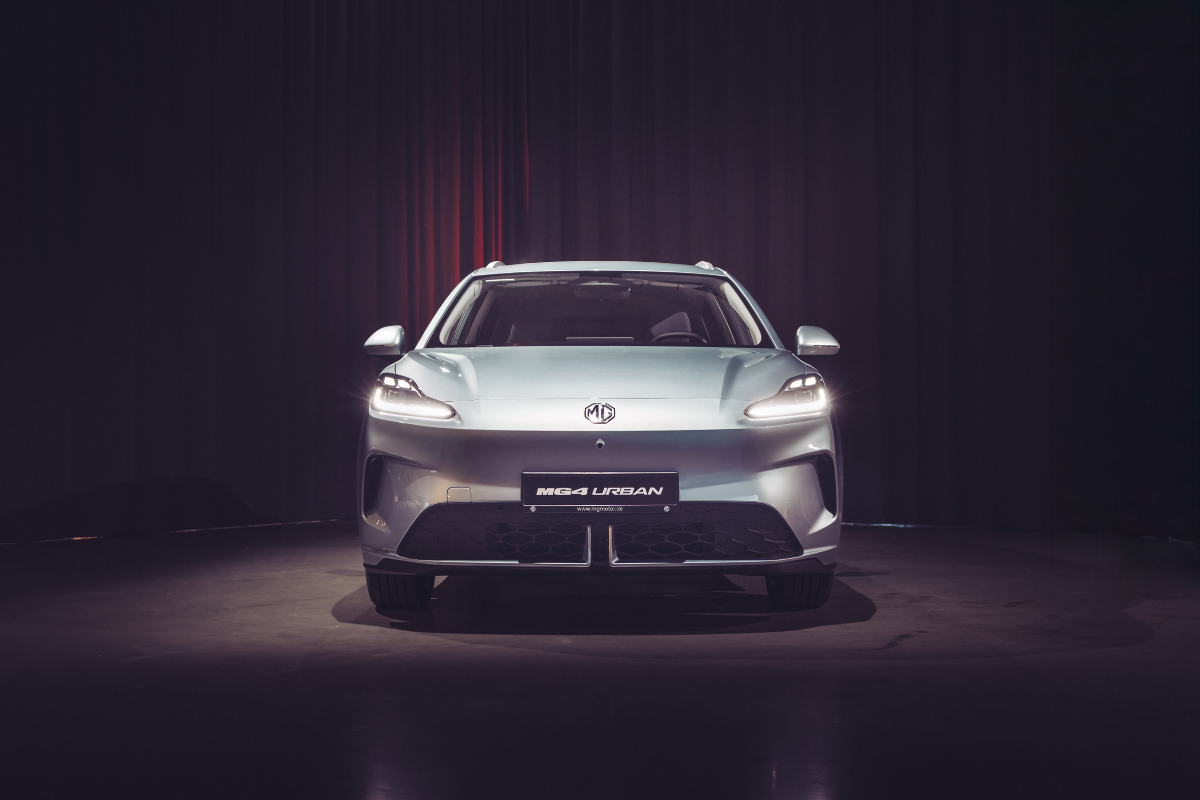 La MG4 EV Urban vu de face